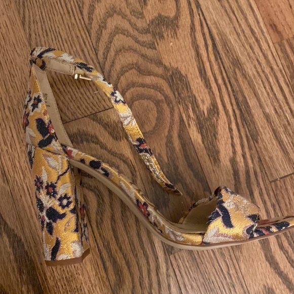 NEW sam edelman yaro heel - Picture 2 of 5
